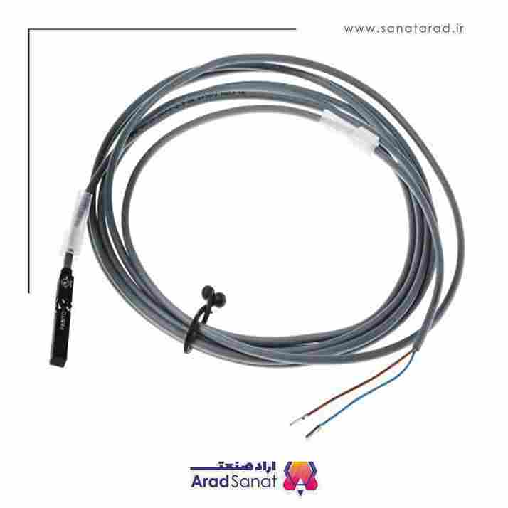 سنسور جک فستو SME-8M-ZS-24V-K-2،5-OE